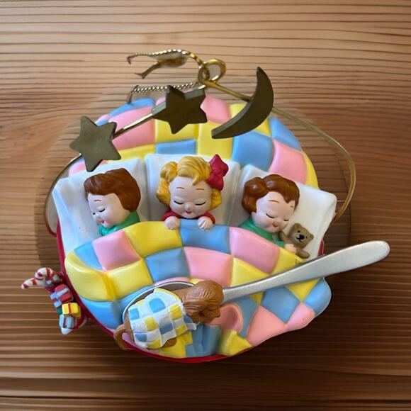 VTG Campbells Soup Kids Collectible 1993 Christmas Ornament Sleeping In Bowl Dog - Picture 3 of 7